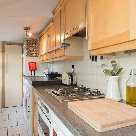 Apartament 3 Bedroom Townhouse In Portobello Sleeps 6