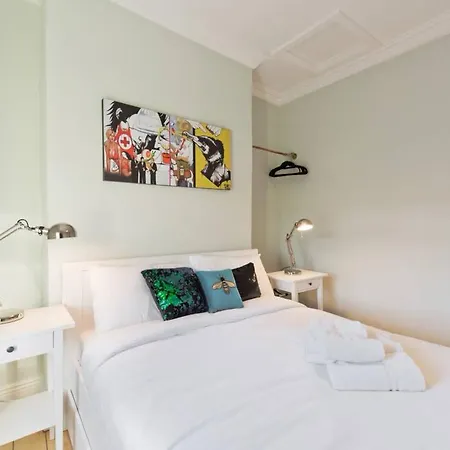 Apartament 3 Bedroom Townhouse In Portobello Sleeps 6 Dublin
