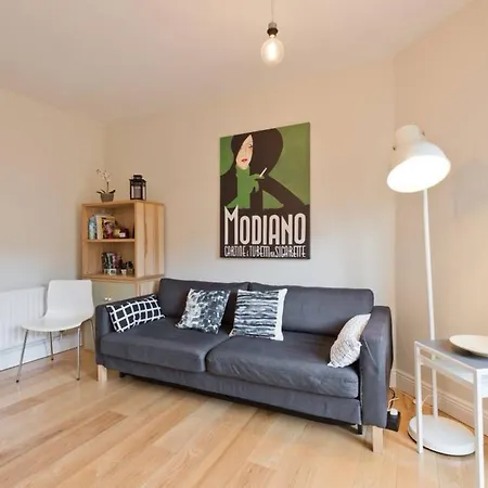 3 Bedroom Townhouse In Portobello Sleeps 6 *
