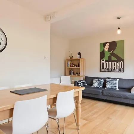 3 Bedroom Townhouse In Portobello Sleeps 6 Apartment Dublin